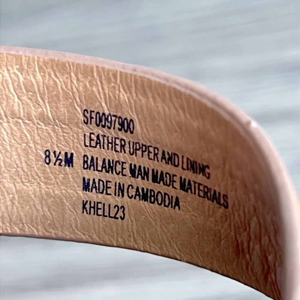 Sofft Pru Pinecone Tan Lug Sole Sandal Platform Sole Sandals Nubuck Size 8.5 - Picture 8 of 8